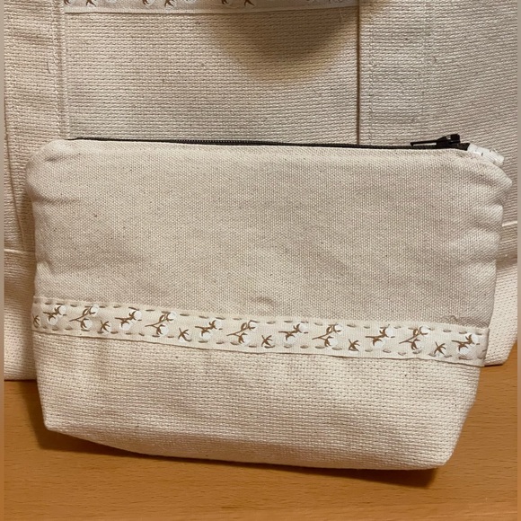 Handmade Tote bag with pouch - Picture 3 of 6